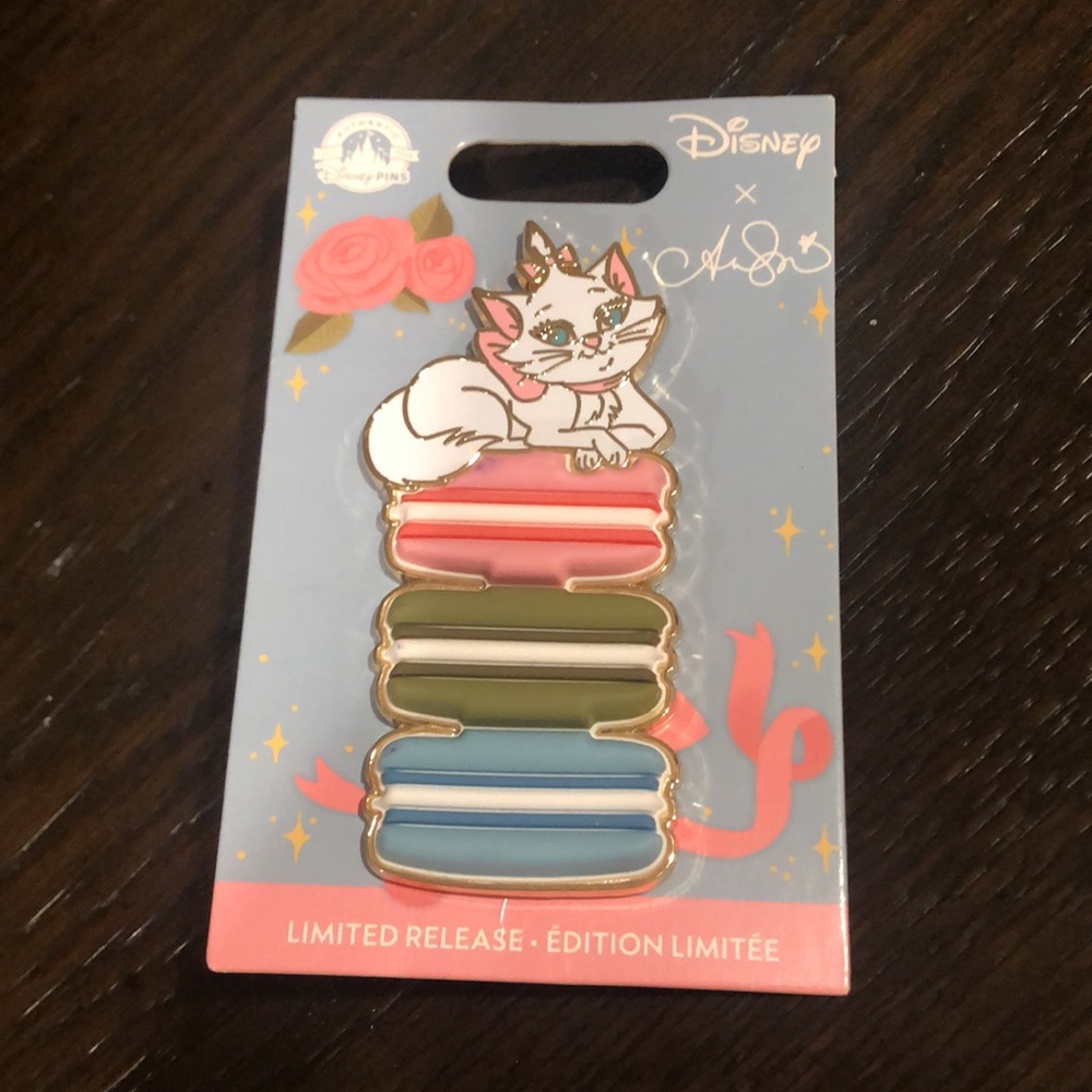 Disney Pin - Picture 3 of 3
